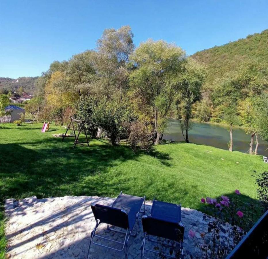 Anur Apartment Бихач Экстерьер фото