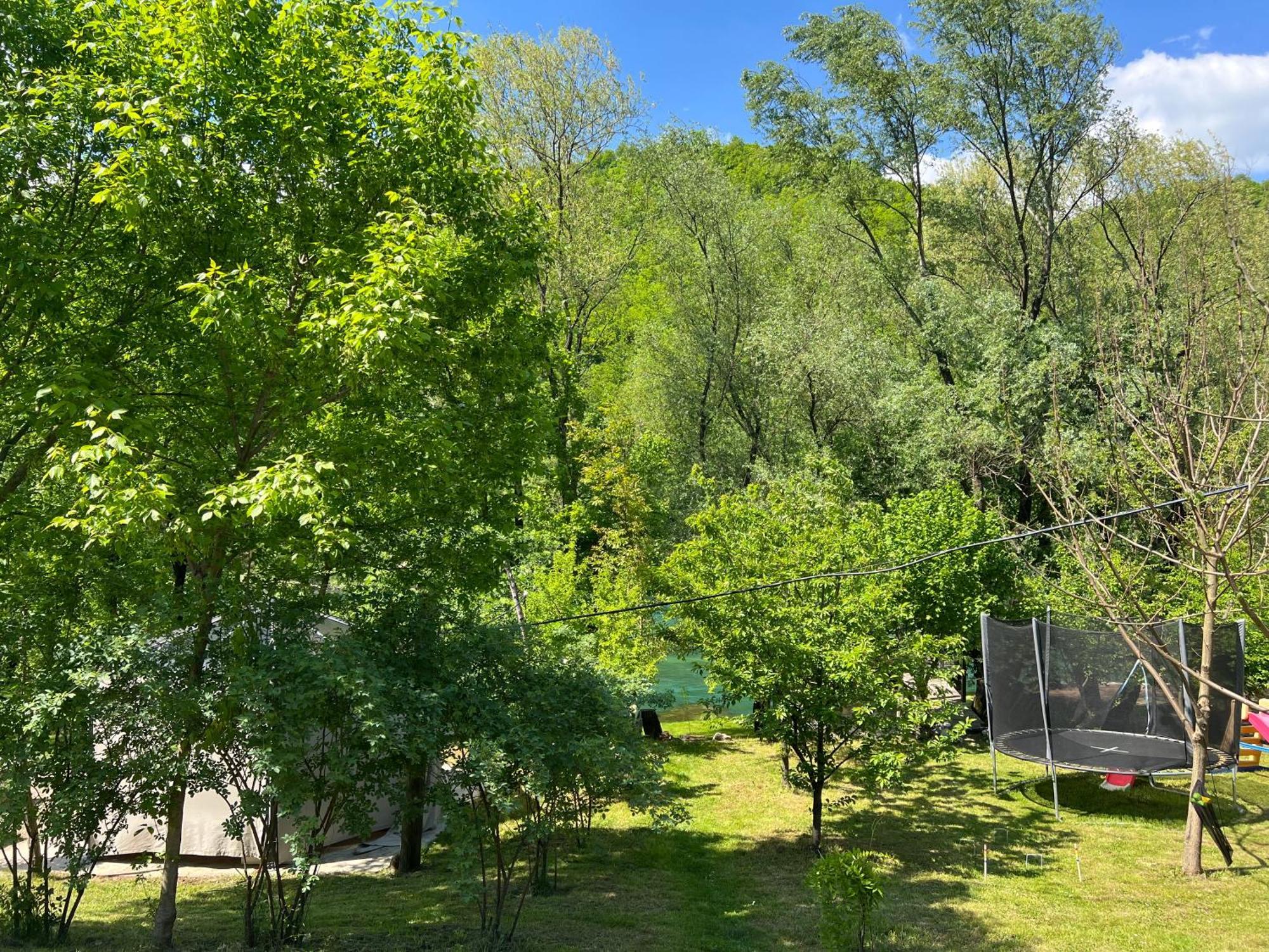 Anur Apartment Бихач Экстерьер фото